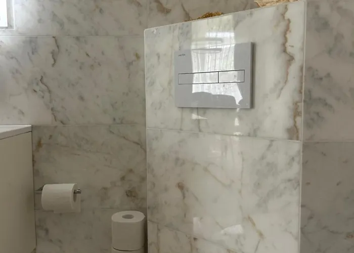 Sakalo Apartamentai דירה *